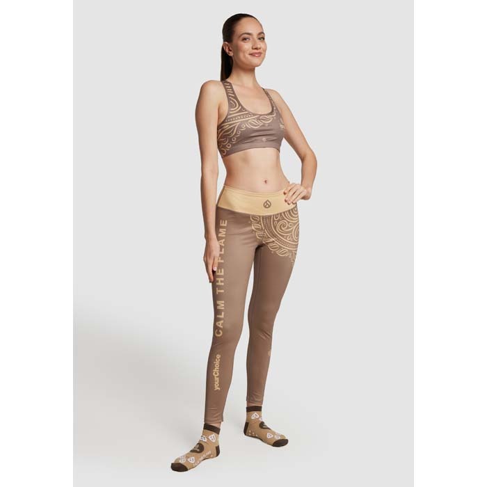 Top de yoga Premier personalizado con logo