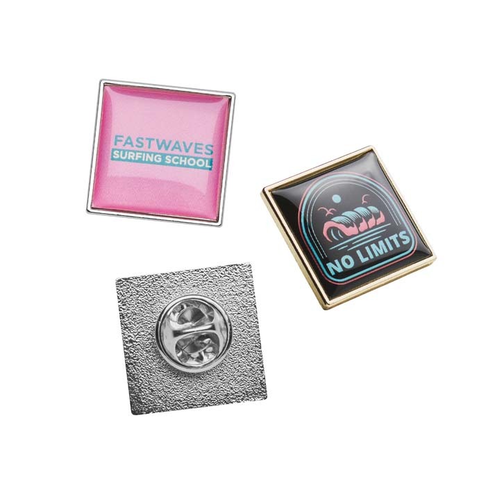 Pin cuadrado de metal con doming personalizado con logo