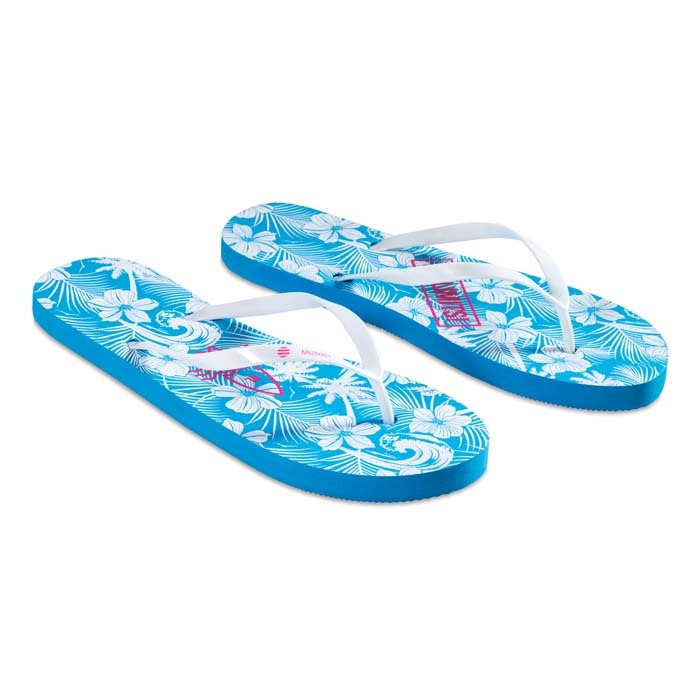 Chanclas de playa de una sola capa con su logotipo estampado o impreso en la suela. personalizado con logo